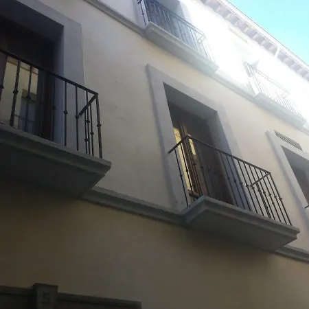 Puerta Real Suites Apartment