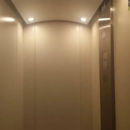 Puerta Real Suites *