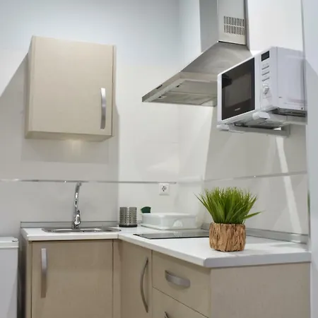 Puerta Real Suites Apartment Granada