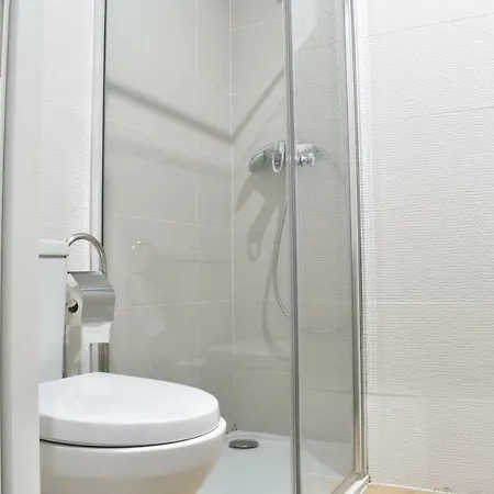Puerta Real Suites * Granada